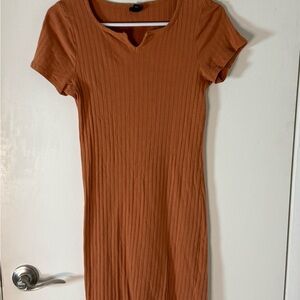 Rust Ribbed Knit Short Sleeve Dress